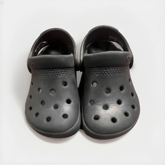 Crocs Kids Classic Clogs Black Size C7 - Picture 2 of 7